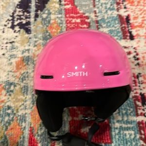 Smith childrens ski helmet plus googles.